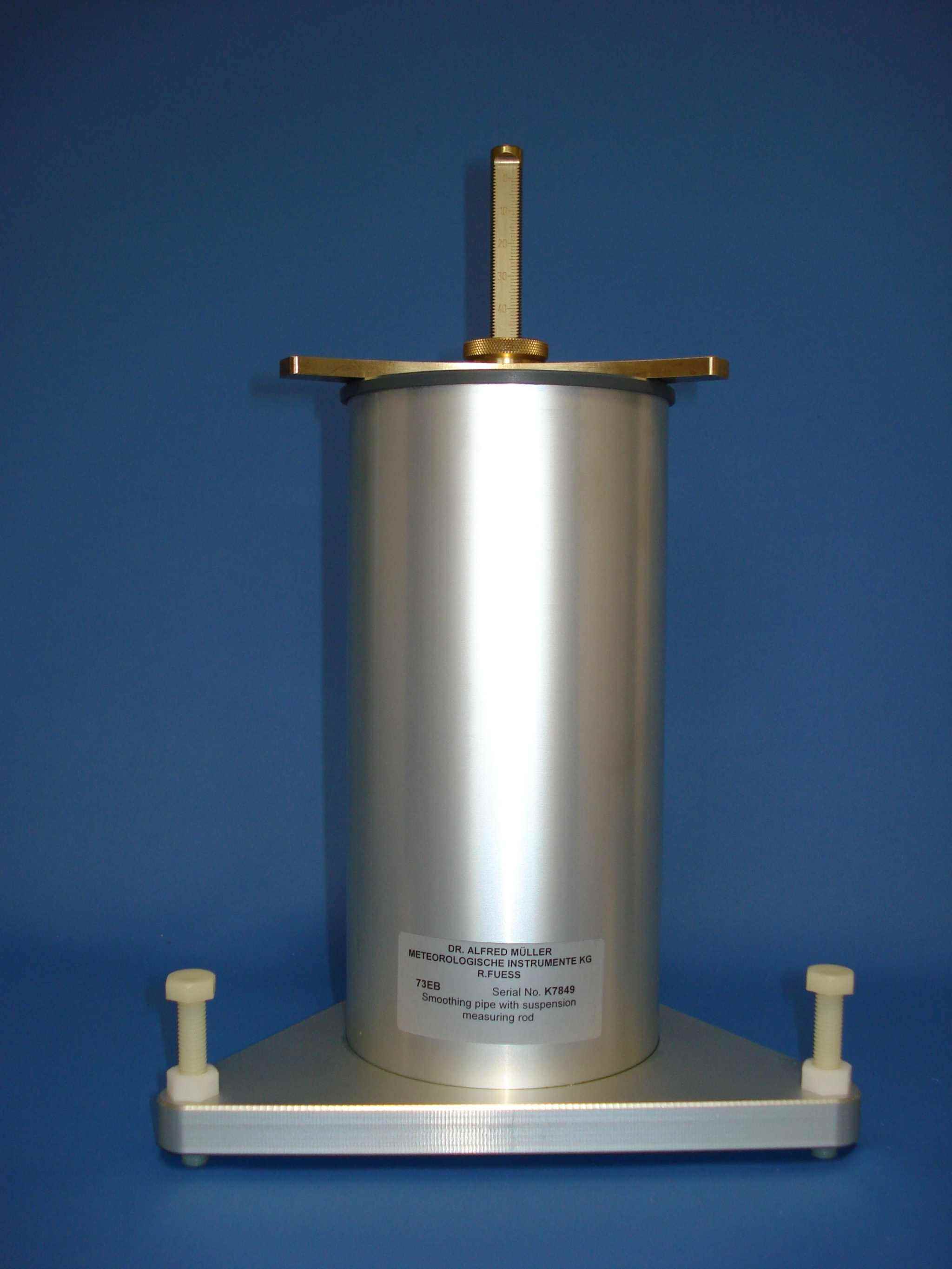 Beruhigungsgefäß für Verdunstungspfanne mit 90 mm Rohrdurchmesser und höhenverstellbarem Dreifuß.