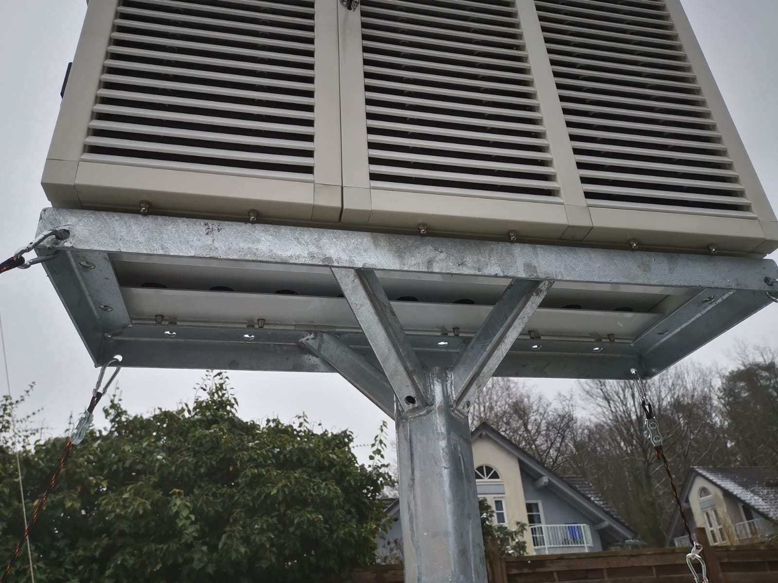 Mobiler Mast für Wetterhütte in Modulbauweise Klein und mittel