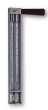 Schleuder-Psychrometer with dual thermometer, PVC handle, aluminum frame, and ventilation slits for measuring relative humidity.