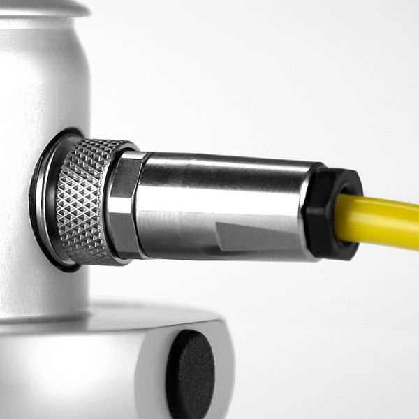 Pyranometer sensor measuring global solar radiation with 180-degree field of view