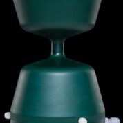 Automatischer Regenmesser Kaylux in grün, kompakt, robust, für präzise Messungen, ideal für Gartenprojekte.