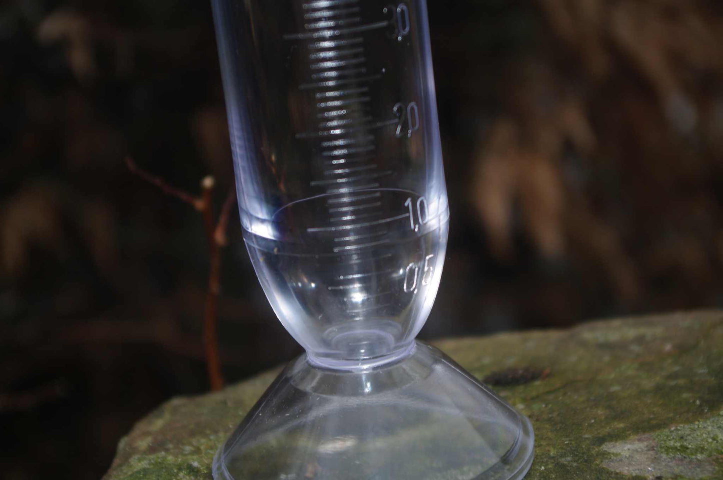 	Ersatzmessglas für den Hellmann-Niederschlagsmesser aus transparentem Kunststoff, Messbereich 0-10 mm, geeignet für 200 cm² und 500 cm².