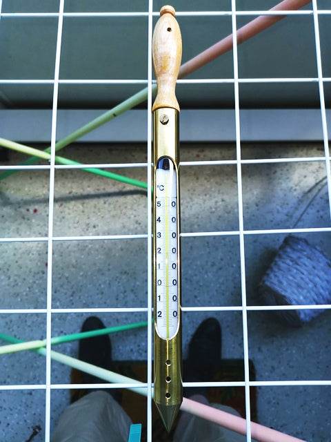 Gärtnereithermometer mit Gehäuse