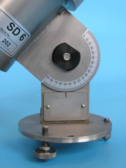 Sonnenscheindauergeber SD6 mit Messskala und stabilem Montagearm.