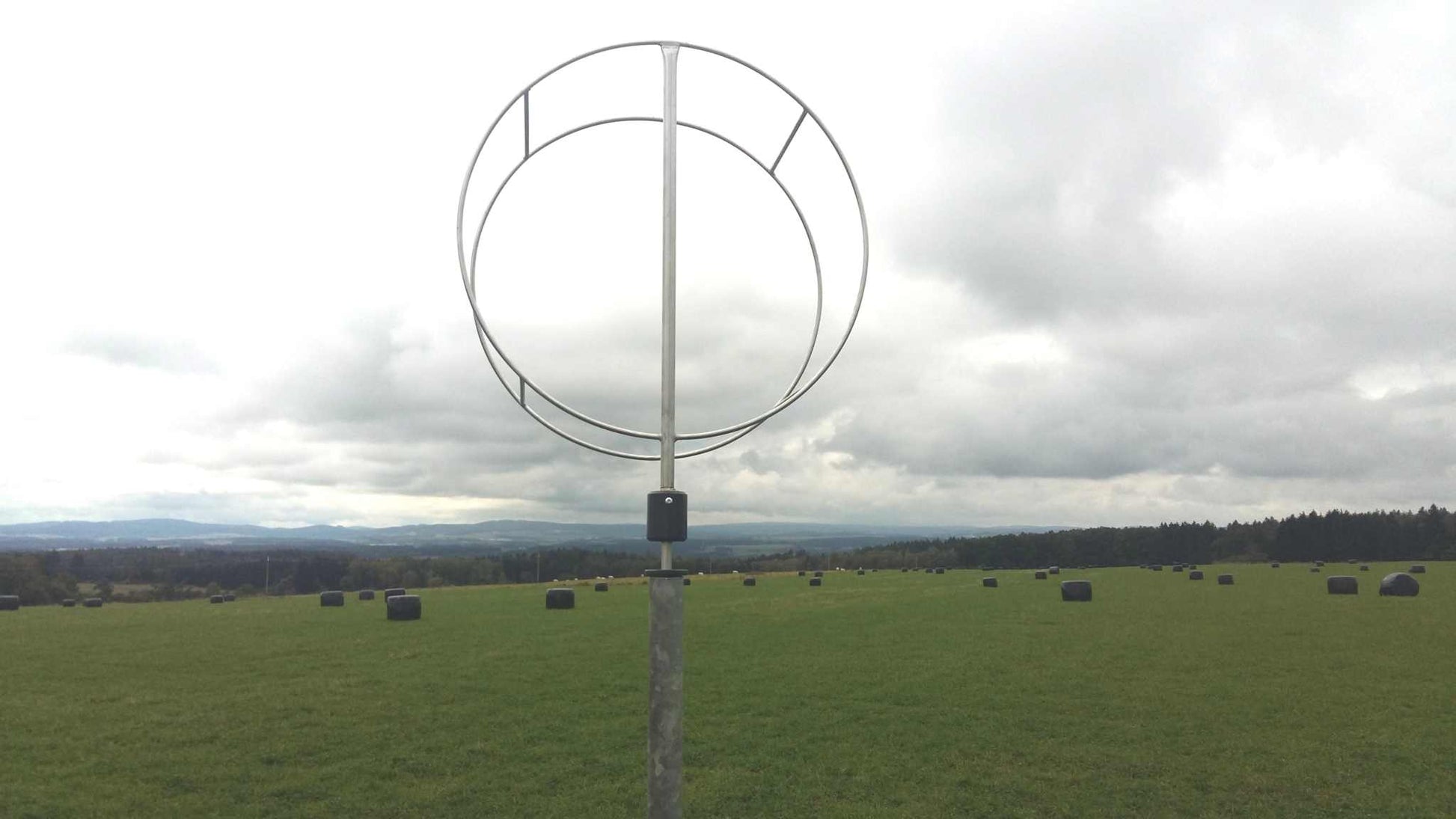 Korb für Windsack nach FAA/ICAO Norm, 70 cm Edelstahl, wetterfest auf Mast.